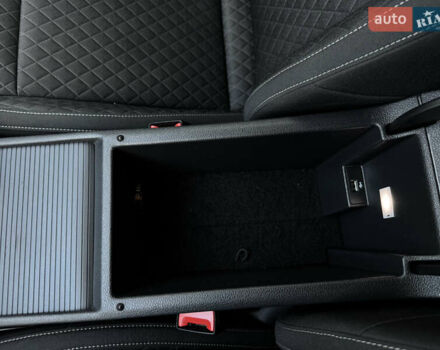 Белый Шкода Суперб, объемом двигателя 2 л и пробегом 164 тыс. км за 25450 $, фото 158 на Automoto.ua