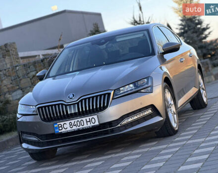 Белый Шкода Суперб, объемом двигателя 1.97 л и пробегом 113 тыс. км за 33999 $, фото 19 на Automoto.ua