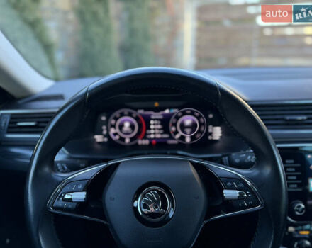 Белый Шкода Суперб, объемом двигателя 1.97 л и пробегом 113 тыс. км за 33999 $, фото 52 на Automoto.ua