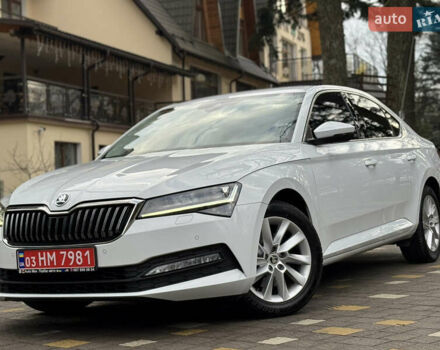 Белый Шкода Суперб, объемом двигателя 2 л и пробегом 164 тыс. км за 25450 $, фото 202 на Automoto.ua