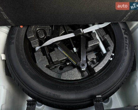 Белый Шкода Суперб, объемом двигателя 2 л и пробегом 164 тыс. км за 25450 $, фото 185 на Automoto.ua