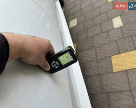 Белый Шкода Суперб, объемом двигателя 2 л и пробегом 164 тыс. км за 25450 $, фото 230 на Automoto.ua