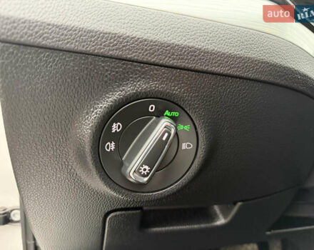 Білий Шкода Суперб, об'ємом двигуна 1.97 л та пробігом 206 тис. км за 25500 $, фото 38 на Automoto.ua