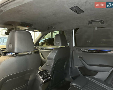 Білий Шкода Суперб, об'ємом двигуна 1.4 л та пробігом 54 тис. км за 38900 $, фото 49 на Automoto.ua