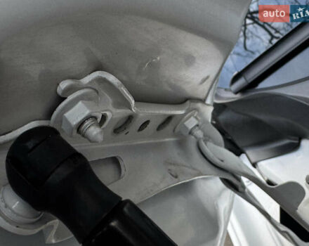 Белый Шкода Суперб, объемом двигателя 2 л и пробегом 164 тыс. км за 25450 $, фото 168 на Automoto.ua