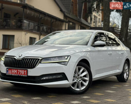 Белый Шкода Суперб, объемом двигателя 2 л и пробегом 164 тыс. км за 25450 $, фото 4 на Automoto.ua