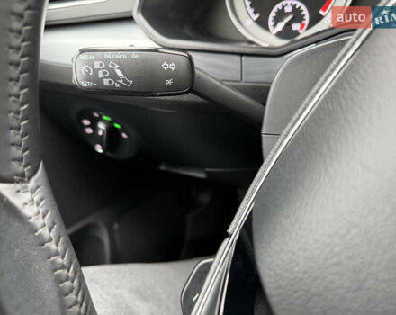 Білий Шкода Суперб, об'ємом двигуна 1.97 л та пробігом 206 тис. км за 25500 $, фото 44 на Automoto.ua