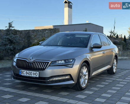 Белый Шкода Суперб, объемом двигателя 1.97 л и пробегом 113 тыс. км за 33999 $, фото 20 на Automoto.ua