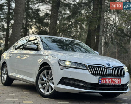 Белый Шкода Суперб, объемом двигателя 2 л и пробегом 164 тыс. км за 25450 $, фото 9 на Automoto.ua