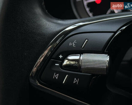 Белый Шкода Суперб, объемом двигателя 2 л и пробегом 164 тыс. км за 25450 $, фото 150 на Automoto.ua