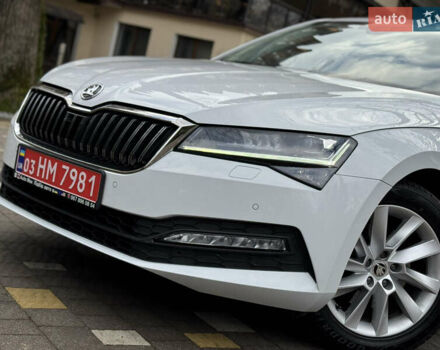 Белый Шкода Суперб, объемом двигателя 2 л и пробегом 164 тыс. км за 25450 $, фото 69 на Automoto.ua