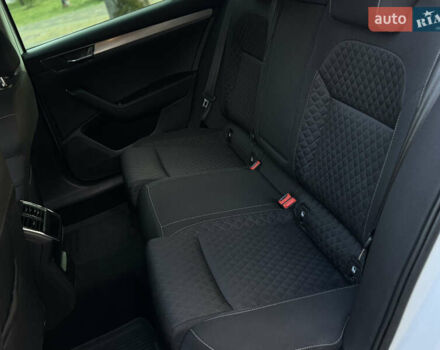 Белый Шкода Суперб, объемом двигателя 2 л и пробегом 164 тыс. км за 25450 $, фото 32 на Automoto.ua