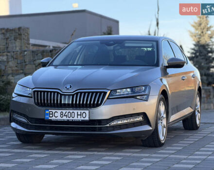 Белый Шкода Суперб, объемом двигателя 1.97 л и пробегом 113 тыс. км за 33999 $, фото 10 на Automoto.ua