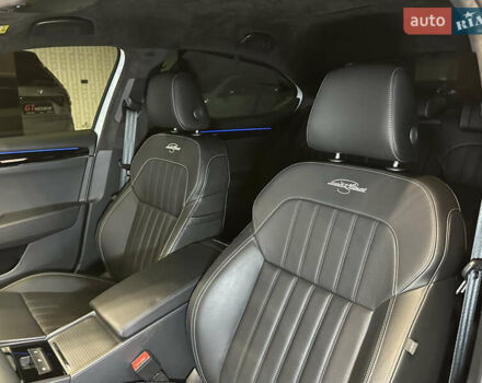 Білий Шкода Суперб, об'ємом двигуна 1.4 л та пробігом 54 тис. км за 38900 $, фото 26 на Automoto.ua