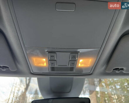 Белый Шкода Суперб, объемом двигателя 2 л и пробегом 164 тыс. км за 25450 $, фото 120 на Automoto.ua