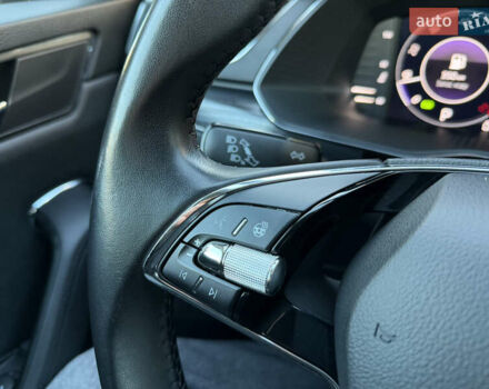 Белый Шкода Суперб, объемом двигателя 1.97 л и пробегом 113 тыс. км за 33999 $, фото 51 на Automoto.ua