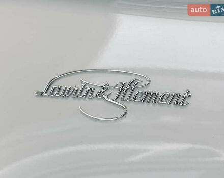 Білий Шкода Суперб, об'ємом двигуна 1.4 л та пробігом 54 тис. км за 38900 $, фото 16 на Automoto.ua