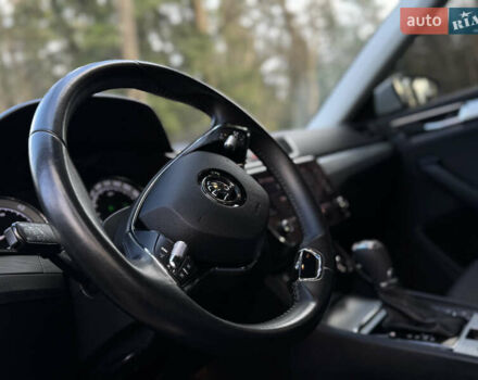 Белый Шкода Суперб, объемом двигателя 2 л и пробегом 164 тыс. км за 25450 $, фото 38 на Automoto.ua