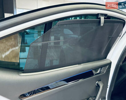 Білий Шкода Суперб, об'ємом двигуна 1.4 л та пробігом 54 тис. км за 38900 $, фото 46 на Automoto.ua