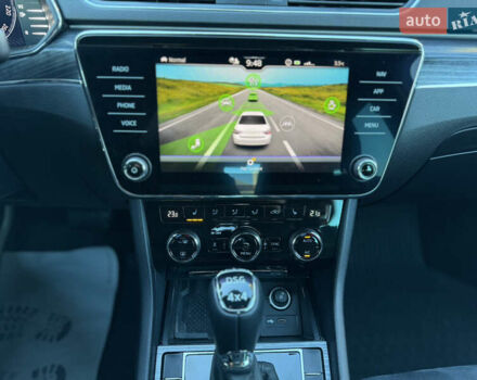 Белый Шкода Суперб, объемом двигателя 1.97 л и пробегом 113 тыс. км за 33999 $, фото 59 на Automoto.ua