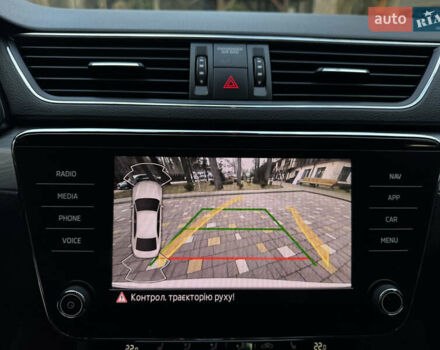 Белый Шкода Суперб, объемом двигателя 2 л и пробегом 164 тыс. км за 25450 $, фото 142 на Automoto.ua