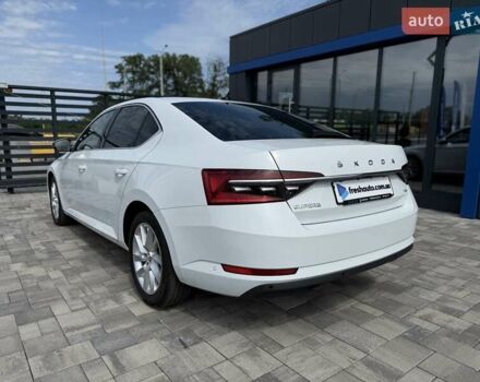 Белый Шкода Суперб, объемом двигателя 1.97 л и пробегом 192 тыс. км за 33700 $, фото 10 на Automoto.ua