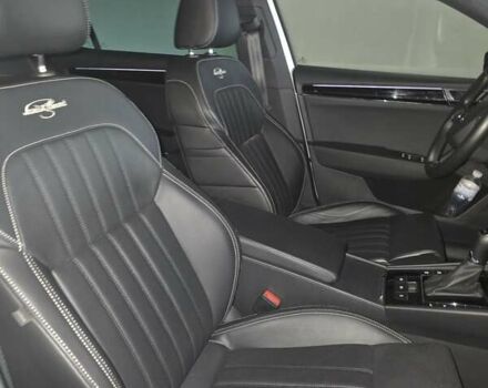 Білий Шкода Суперб, об'ємом двигуна 1.97 л та пробігом 145 тис. км за 33700 $, фото 11 на Automoto.ua