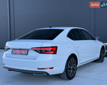 Белый Шкода Суперб, объемом двигателя 2 л и пробегом 171 тыс. км за 30699 $, фото 25 на Automoto.ua