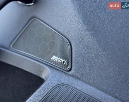 Белый Шкода Суперб, объемом двигателя 2 л и пробегом 171 тыс. км за 30699 $, фото 43 на Automoto.ua