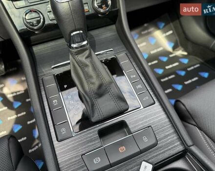 Белый Шкода Суперб, объемом двигателя 1.97 л и пробегом 192 тыс. км за 33700 $, фото 2 на Automoto.ua