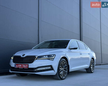 Белый Шкода Суперб, объемом двигателя 2 л и пробегом 171 тыс. км за 30699 $, фото 18 на Automoto.ua