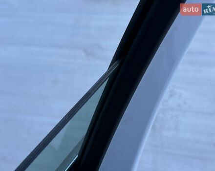 Белый Шкода Суперб, объемом двигателя 2 л и пробегом 171 тыс. км за 30699 $, фото 78 на Automoto.ua