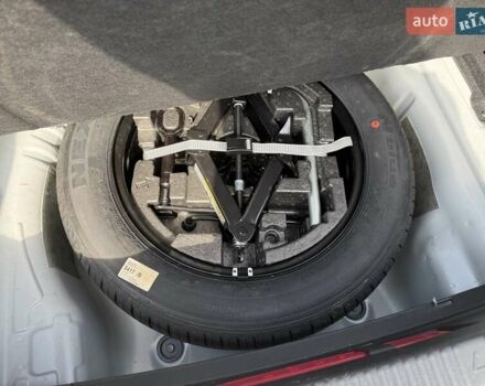 Белый Шкода Суперб, объемом двигателя 1.97 л и пробегом 192 тыс. км за 33700 $, фото 38 на Automoto.ua