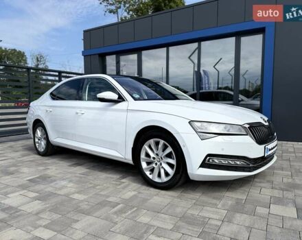 Белый Шкода Суперб, объемом двигателя 1.97 л и пробегом 192 тыс. км за 33700 $, фото 6 на Automoto.ua
