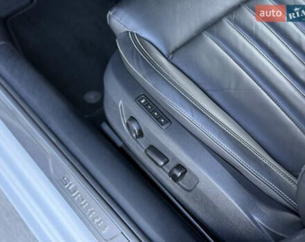 Білий Шкода Суперб, об'ємом двигуна 2 л та пробігом 171 тис. км за 30999 $, фото 49 на Automoto.ua