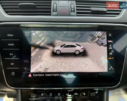 Белый Шкода Суперб, объемом двигателя 1.97 л и пробегом 192 тыс. км за 33700 $, фото 3 на Automoto.ua