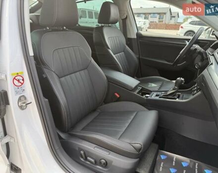 Белый Шкода Суперб, объемом двигателя 1.97 л и пробегом 192 тыс. км за 33700 $, фото 25 на Automoto.ua