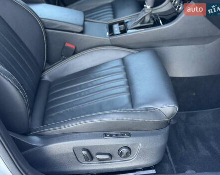 Белый Шкода Суперб, объемом двигателя 2 л и пробегом 171 тыс. км за 30699 $, фото 69 на Automoto.ua