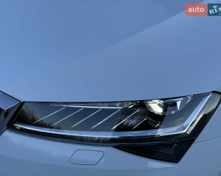 Белый Шкода Суперб, объемом двигателя 2 л и пробегом 171 тыс. км за 30699 $, фото 34 на Automoto.ua