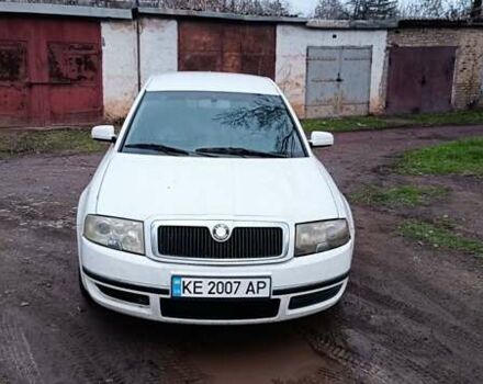 Білий Шкода Суперб, об'ємом двигуна 2.5 л та пробігом 350 тис. км за 4000 $, фото 1 на Automoto.ua