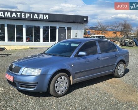 Белый Шкода Суперб, объемом двигателя 1.8 л и пробегом 140 тыс. км за 5400 $, фото 1 на Automoto.ua