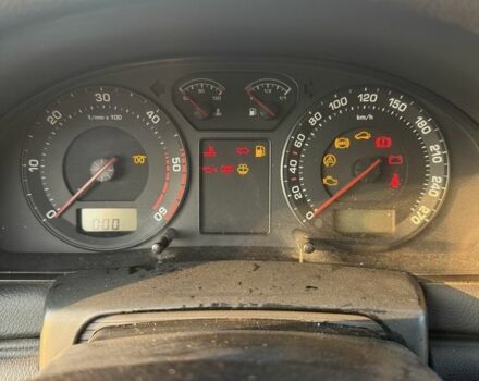 Белый Шкода Суперб, объемом двигателя 1.9 л и пробегом 349 тыс. км за 1372 $, фото 1 на Automoto.ua