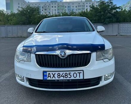 Білий Шкода Суперб, об'ємом двигуна 1.9 л та пробігом 240 тис. км за 6900 $, фото 1 на Automoto.ua