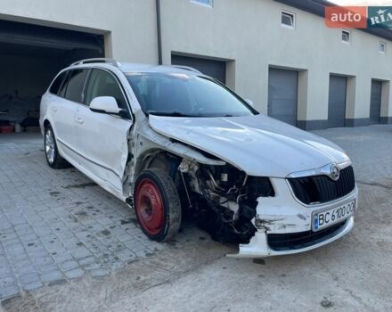 Белый Шкода Суперб, объемом двигателя 1.97 л и пробегом 286 тыс. км за 6000 $, фото 1 на Automoto.ua