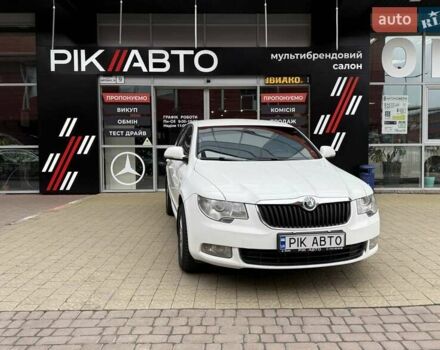 Білий Шкода Суперб, об'ємом двигуна 1.8 л та пробігом 274 тис. км за 10900 $, фото 1 на Automoto.ua