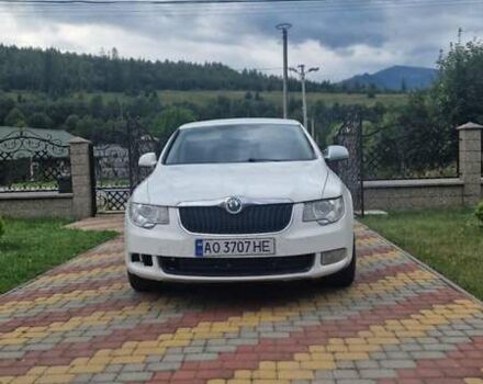 Білий Шкода Суперб, об'ємом двигуна 1.8 л та пробігом 155 тис. км за 7000 $, фото 1 на Automoto.ua