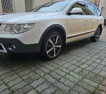 Белый Шкода Суперб, объемом двигателя 1.97 л и пробегом 165 тыс. км за 14500 $, фото 1 на Automoto.ua