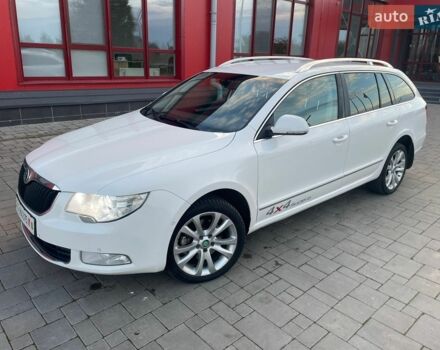 Білий Шкода Суперб, об'ємом двигуна 2 л та пробігом 260 тис. км за 8900 $, фото 1 на Automoto.ua