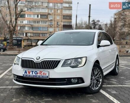 Белый Шкода Суперб, объемом двигателя 1.8 л и пробегом 185 тыс. км за 13400 $, фото 1 на Automoto.ua