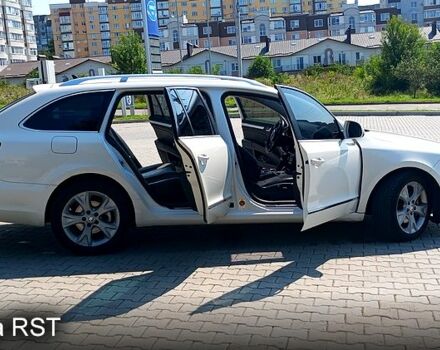 Білий Шкода Суперб, об'ємом двигуна 2 л та пробігом 300 тис. км за 12000 $, фото 1 на Automoto.ua